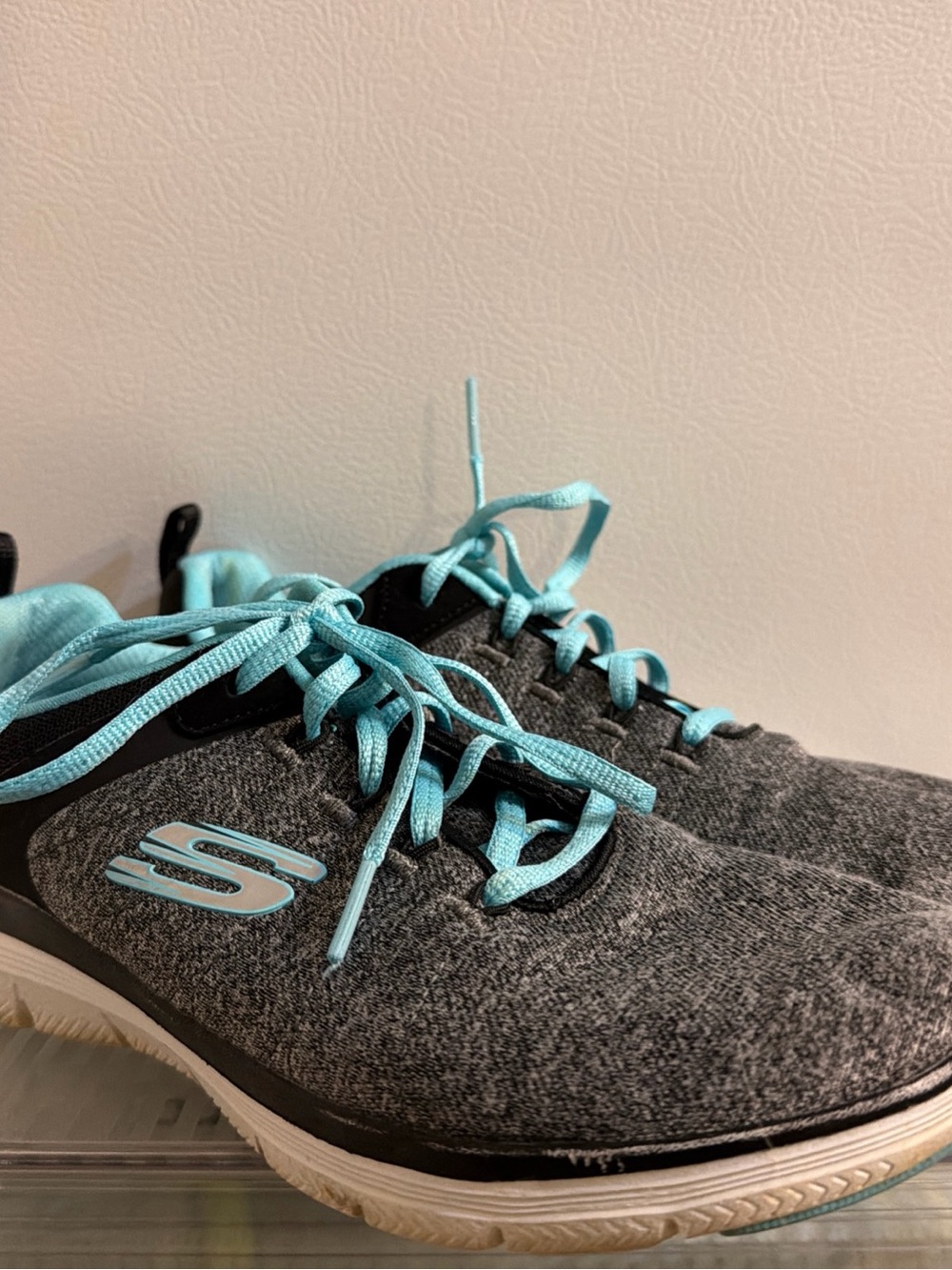 Skechers Women's Gray Knit Athletic Shoes with Teal Laces